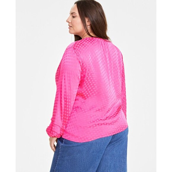 On 34th Womens Trendy Plus V Neck Long Sleeve Pintuck Blouse Fuchsia Size 3X NWT - Picture 4 of 5